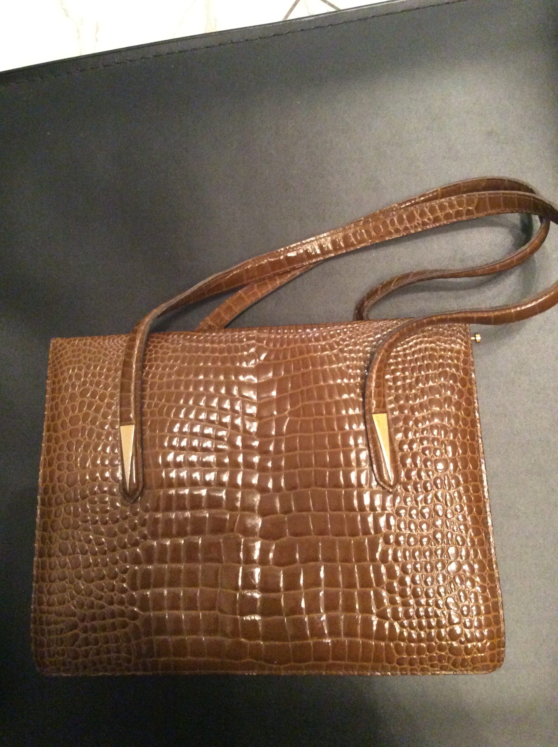 Sac croco ?� main - France Estimations