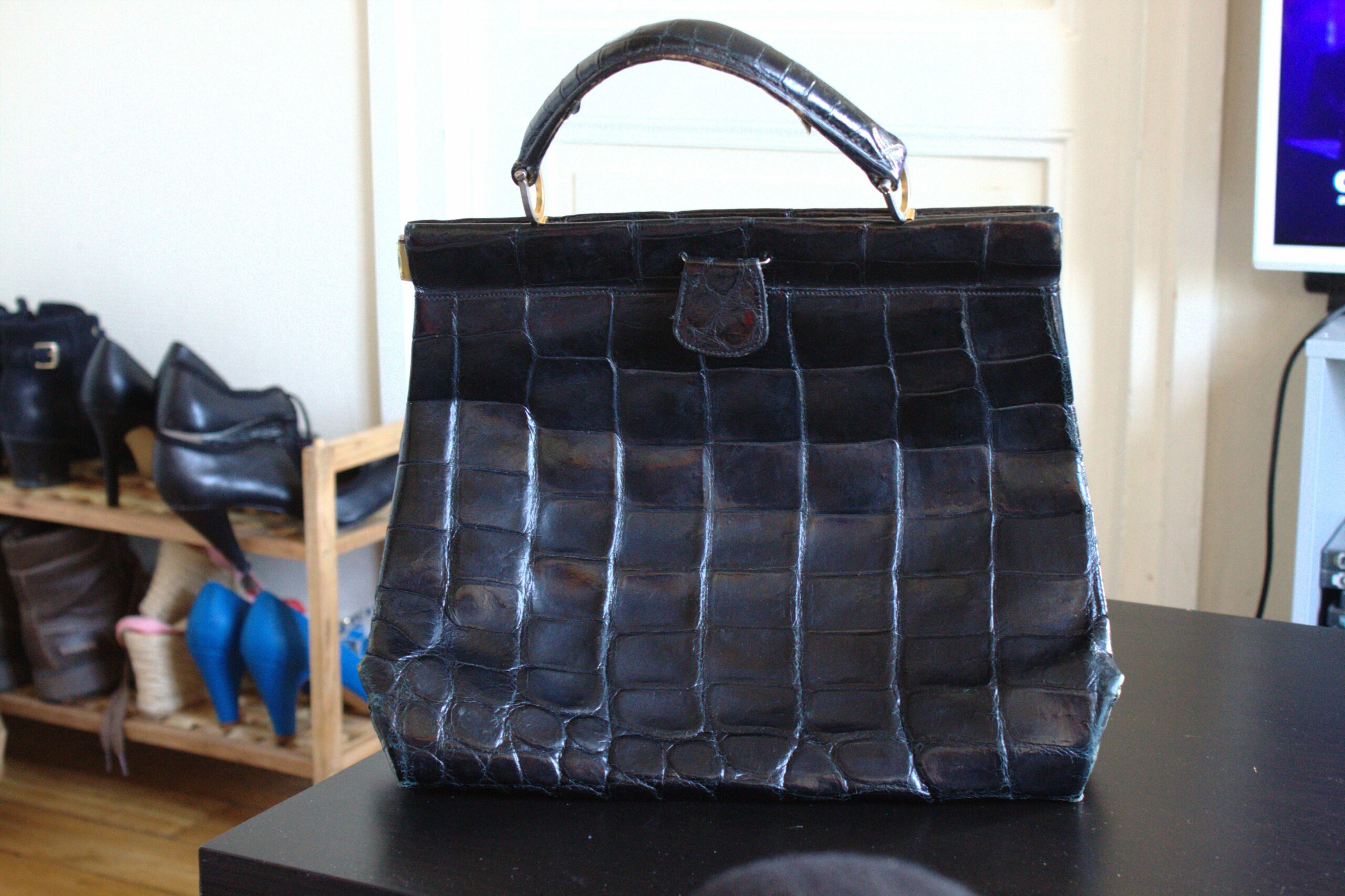 Sac en crocodile assez ancien de marque Gherardini